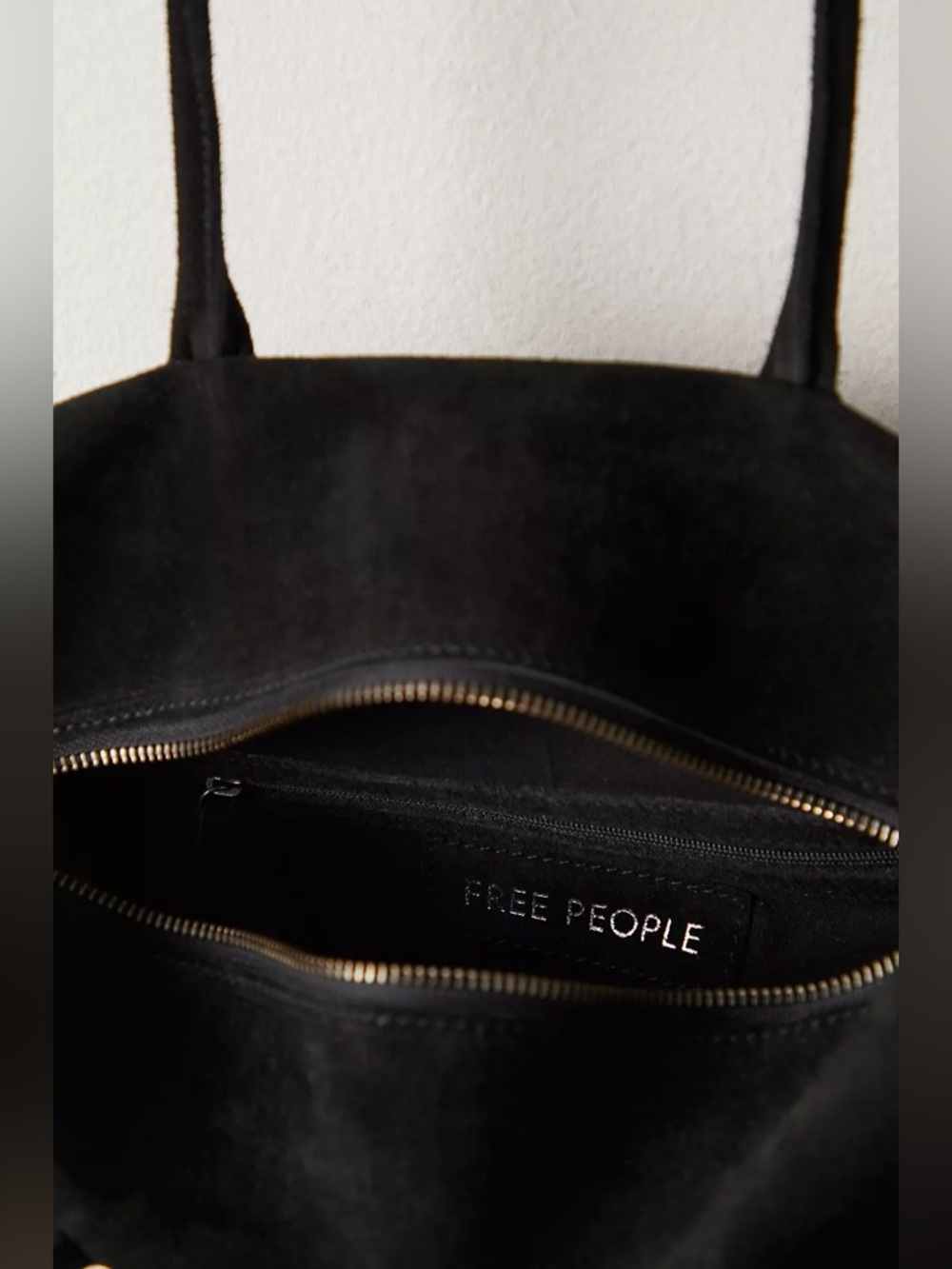 883. FREE PEOPLE Sierra Suede Shoulder Bag in Black NWT $78 - Picture 5 of 7